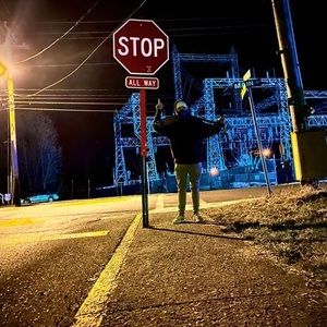 Meet your Posher, Cameron